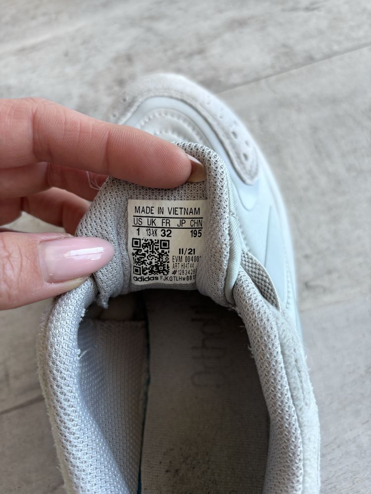 Маратонки Adidas