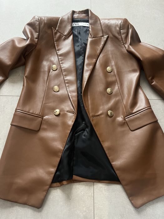 Кафяво кожено сако Zara