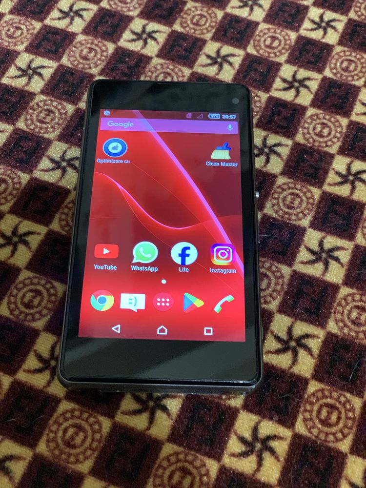 Sony Xperia Z1 Compact