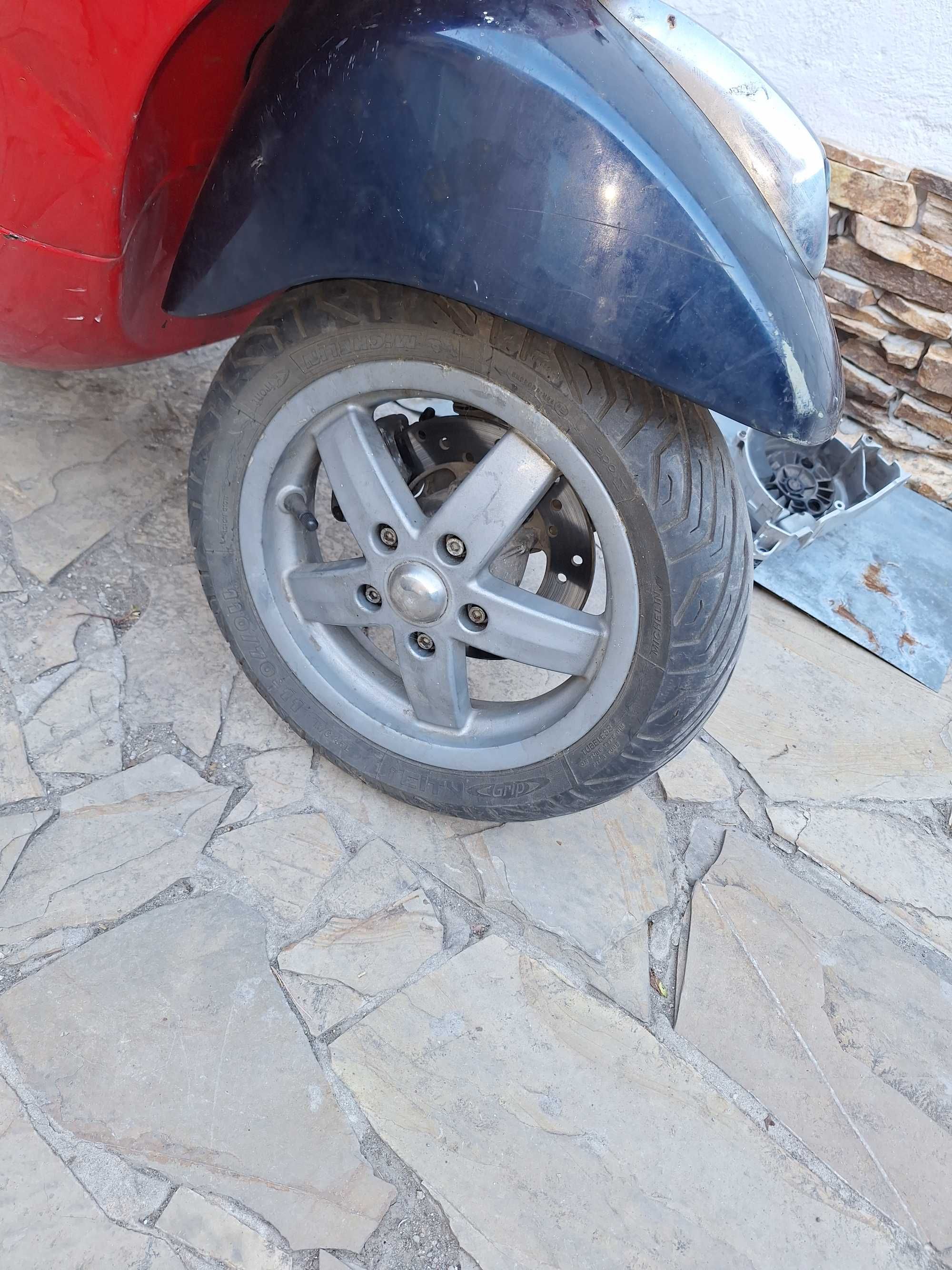 Vespa piaggio за части