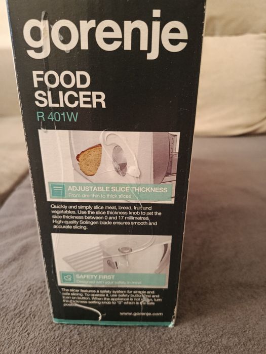 Резачка за хляб и колбаси