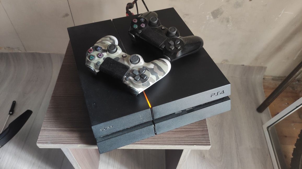 Продам Ps4  Пс4 .