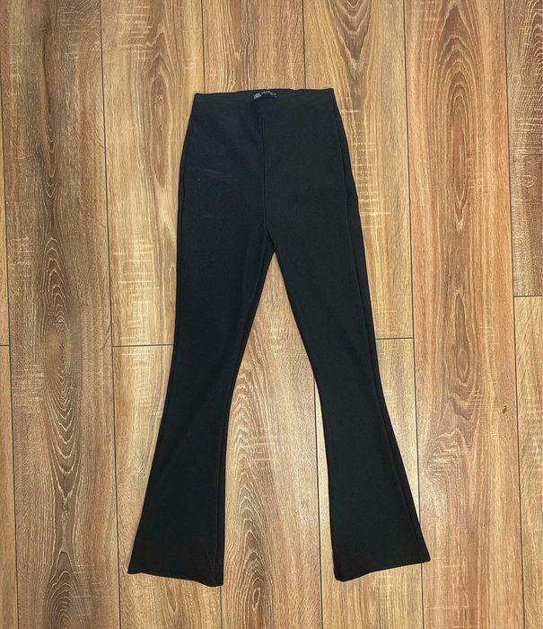 Vand pantaloni Zara