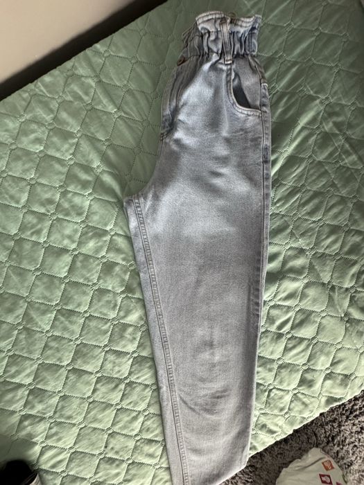 Дамски дънки светло и тъмно сини