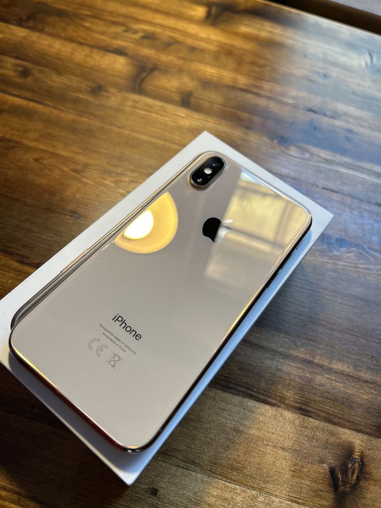 iPhone XS в ИДЕАЛЬНОМ состоянии