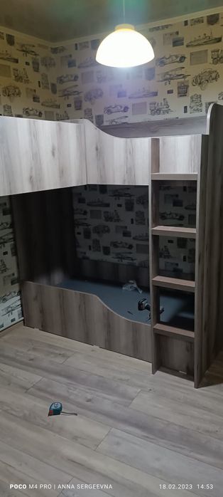 Продам кровать.Три спальных детских места .