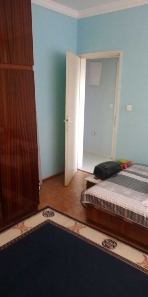 Продава се Тристаен апартамент в Шумен, Добруджански - 88 кв.м за 1073 €/кв.м - Снимка #12