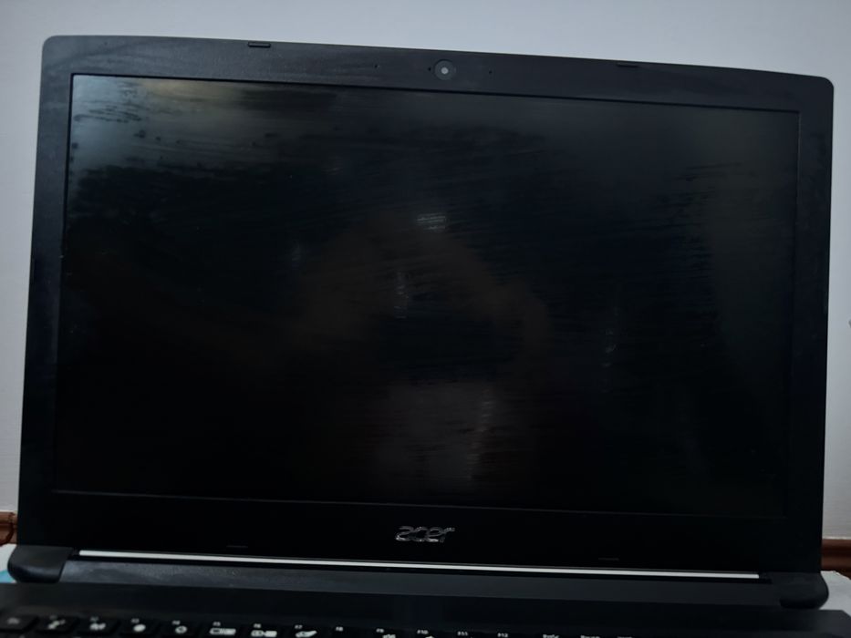 Продам ноутбук acer в ремонте не был