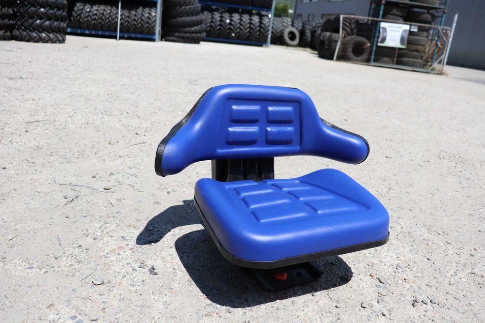 Scaun Nou de Tractor Universal cu triplu Reglaj si Amortizor Garantie