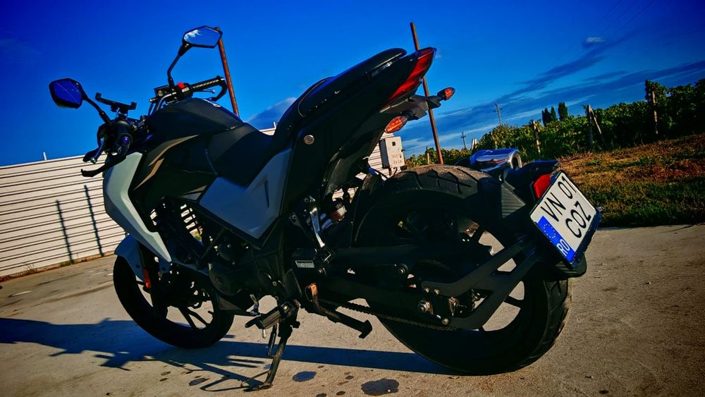 Vând SYM NHX 125