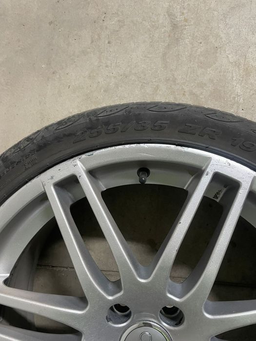 Гуми Pirelli с джанти 255/35/19