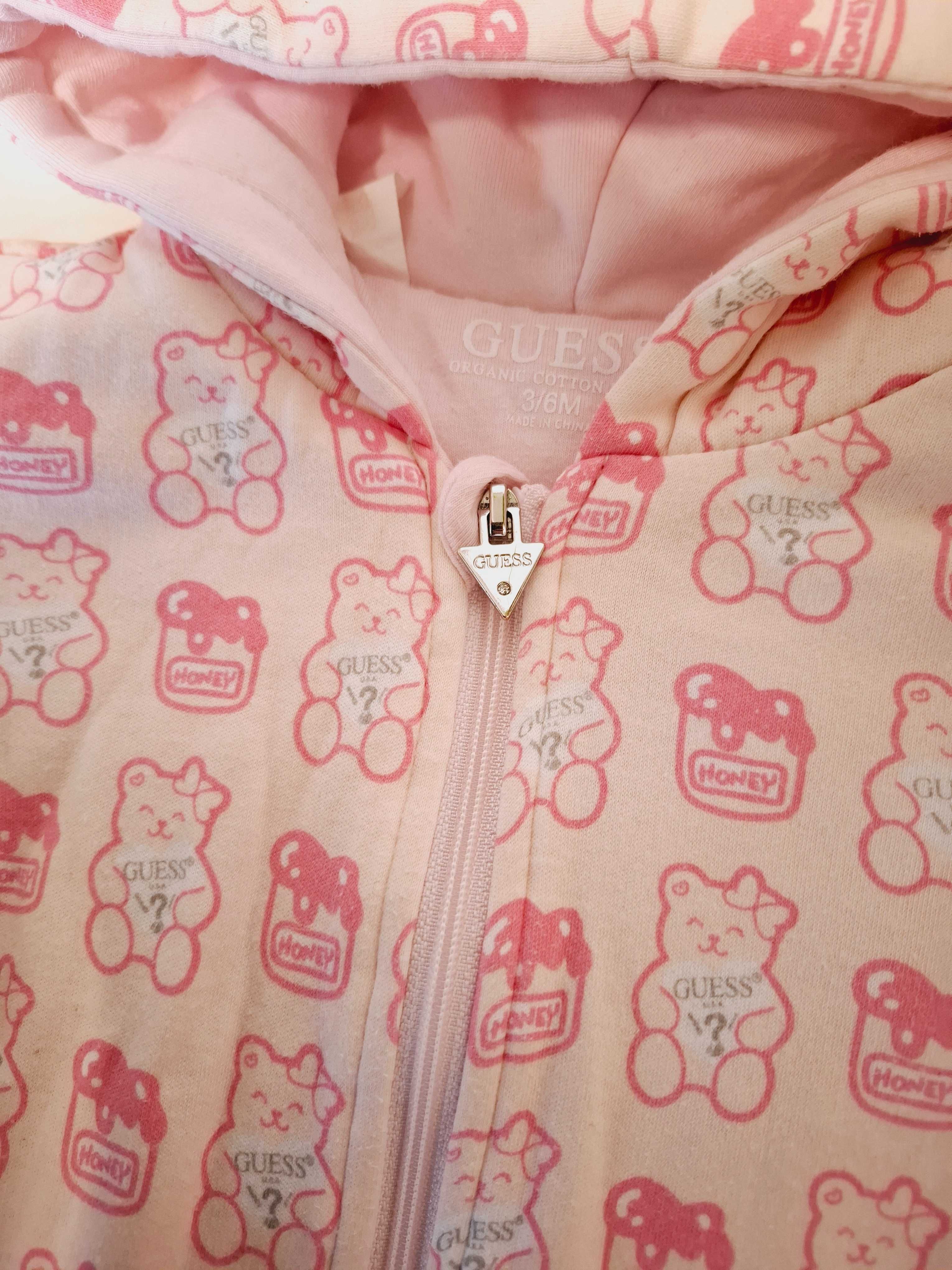 Уникално ромпърче на Guess