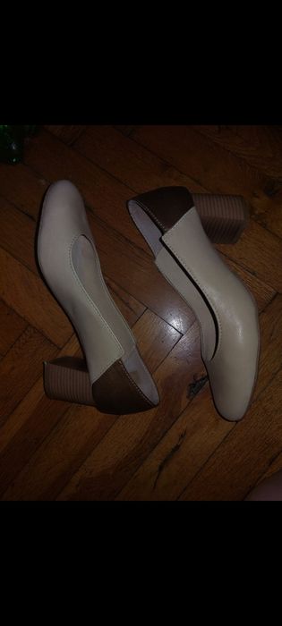 Бежови токчета нови