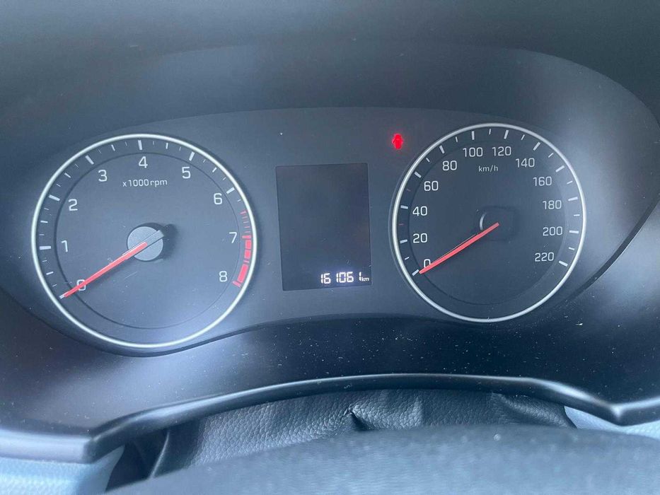 Hyundai i20  1,2 84 cp