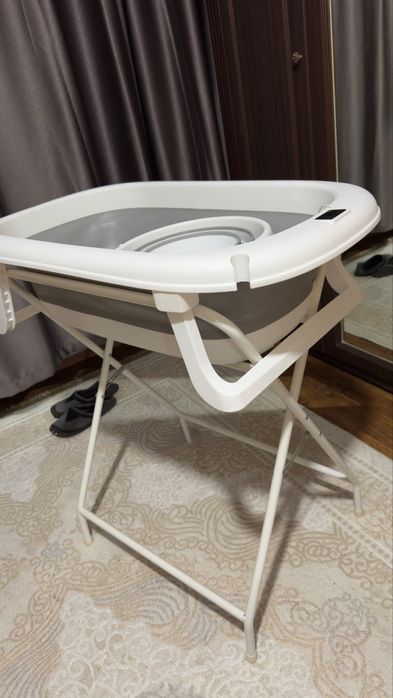 Продам ванночку для купания