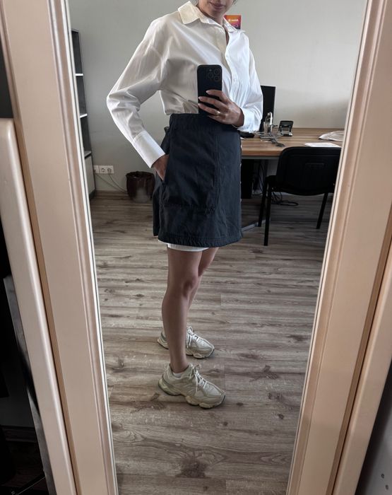 Пола acne studios