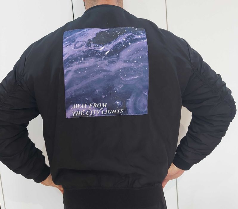 Яке Bershka Черно