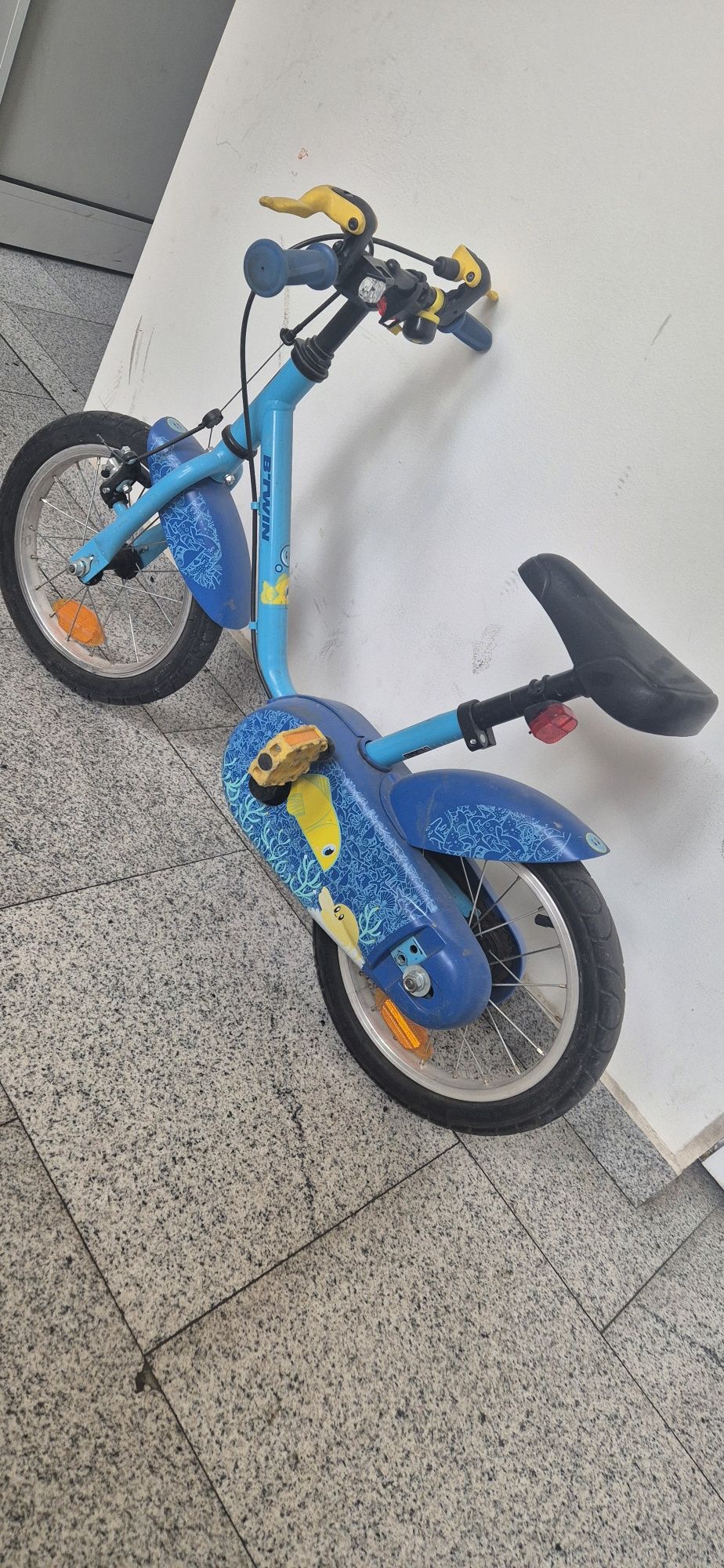 Детско колело BTWIN с помощни гуми 14 цола