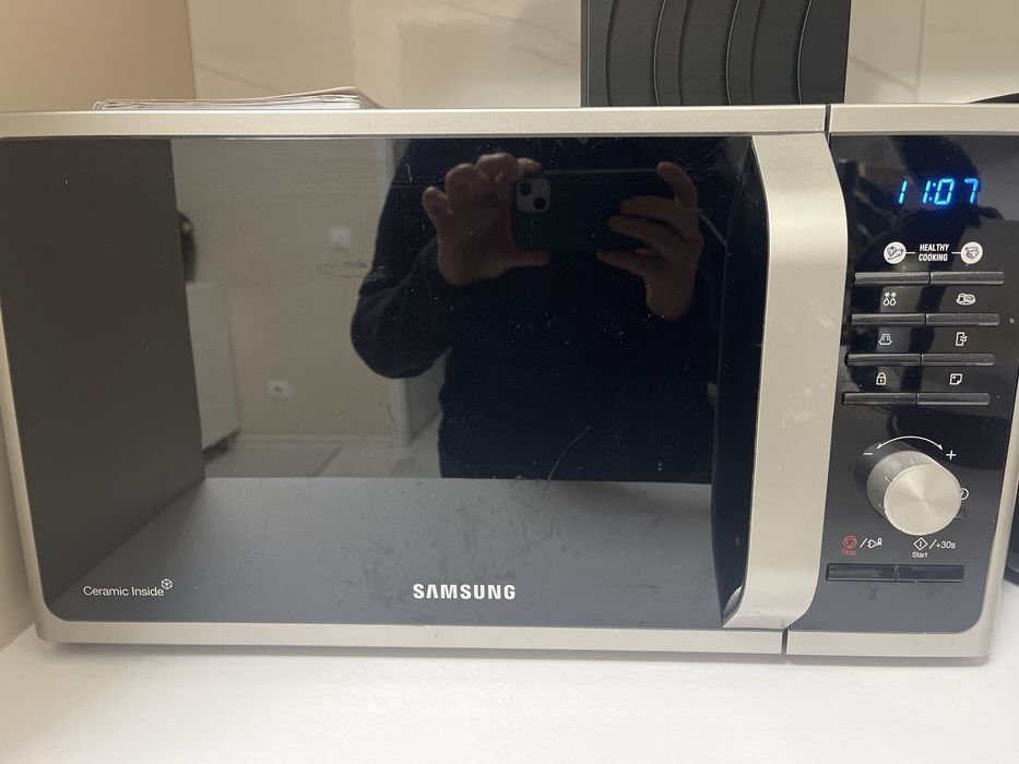 Микровълнова фурна Samsung MS23F301TAS/OL