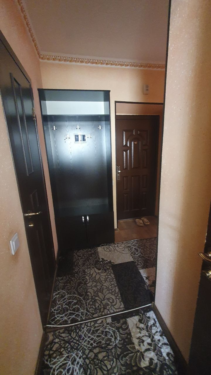 Продаю 2-х комнатнаю квартиру Сергели 5а, метро