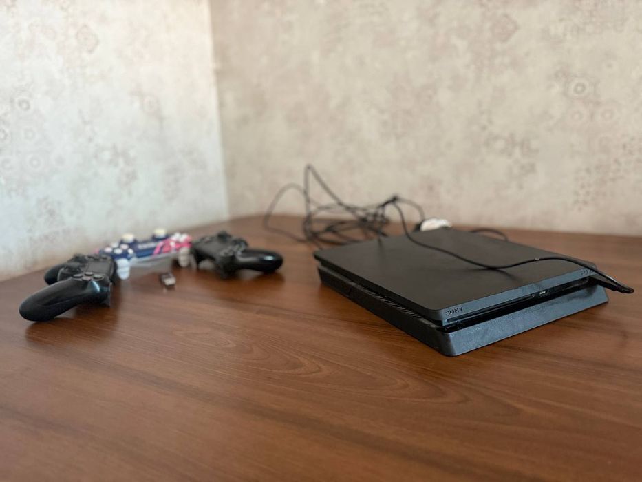 Playstation 4 1 terra