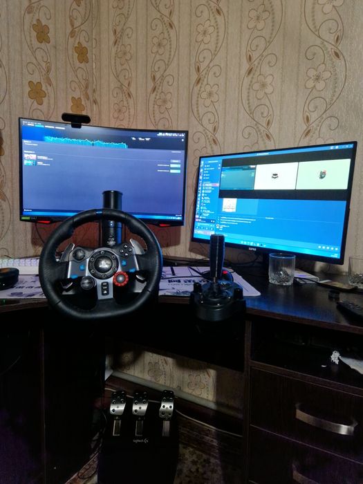 Руль Logitech G923 + кпп
