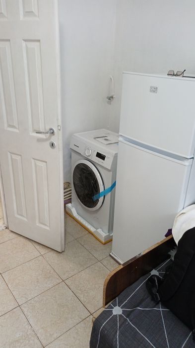 Inchiriez garsoniera zona City Park Mall