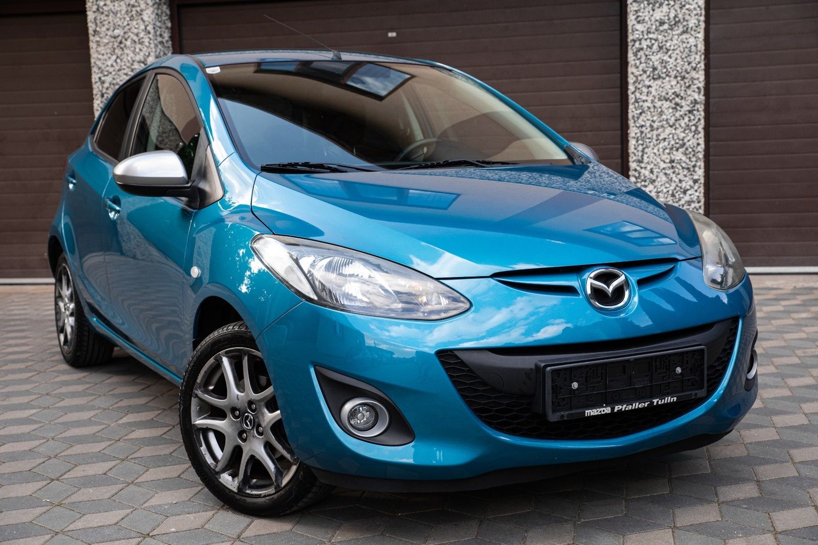 Mazda 2 benzină aspirat~Încălzire scaune~Senzori parcare~92951 km