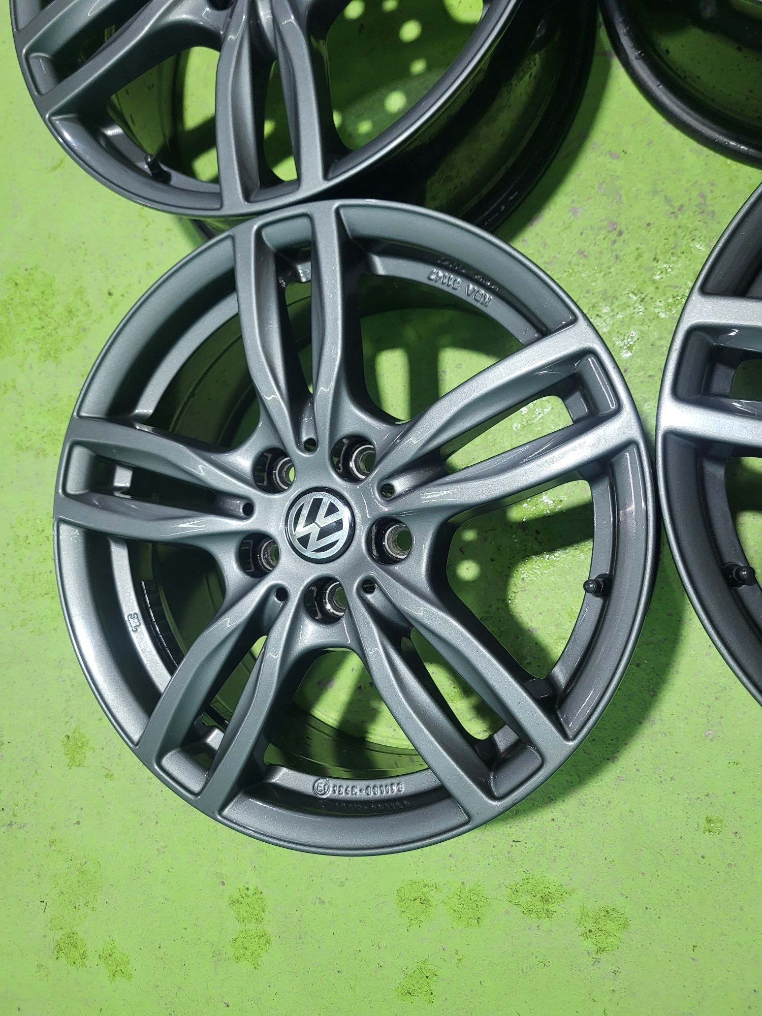 17 5x112 Vw Golf 5 6 7 Touran Caddy Audi A3 Skoda 5х112