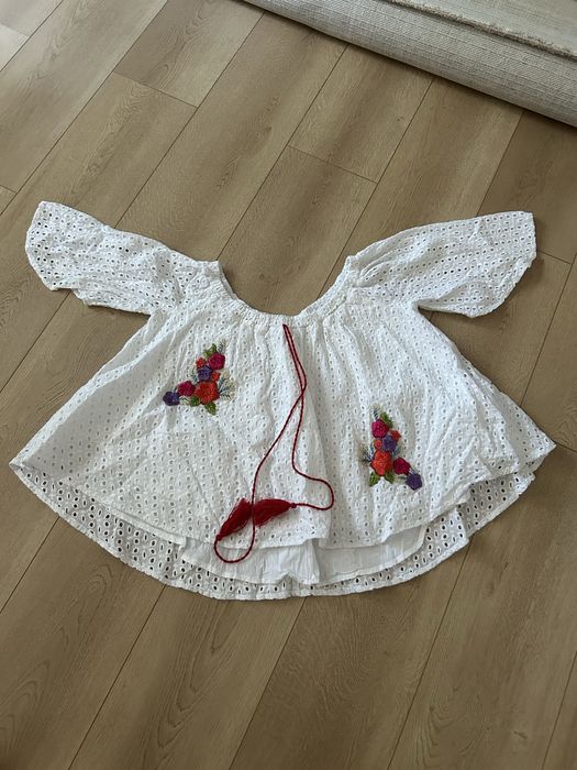 Ie bumbac, stare foarte buna, marimea s. Brodata