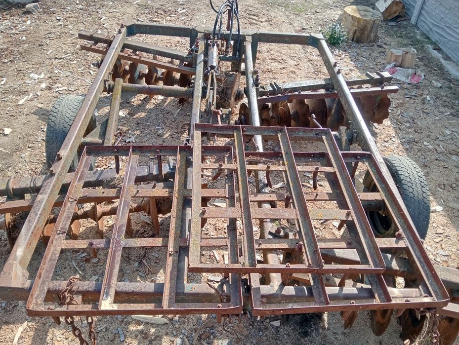 Vând disc 3,4 cu grapi dupa el