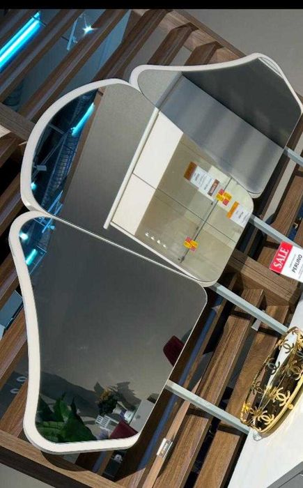 Продам зеркало новое