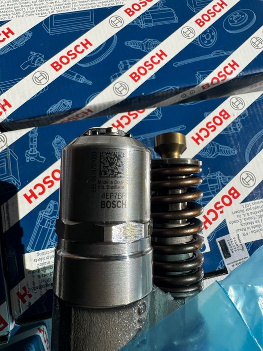 injector iveco Stralis / trakker motor cursor 13 euro 2/3/4 500331074