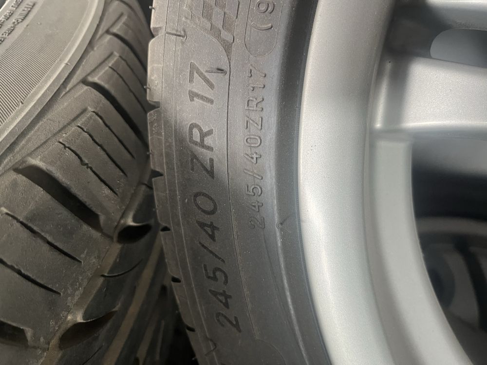 Продается компоект дисков  на BMW