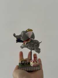Figurina de colectie Disney Traditions Dumbo Faith in Flight