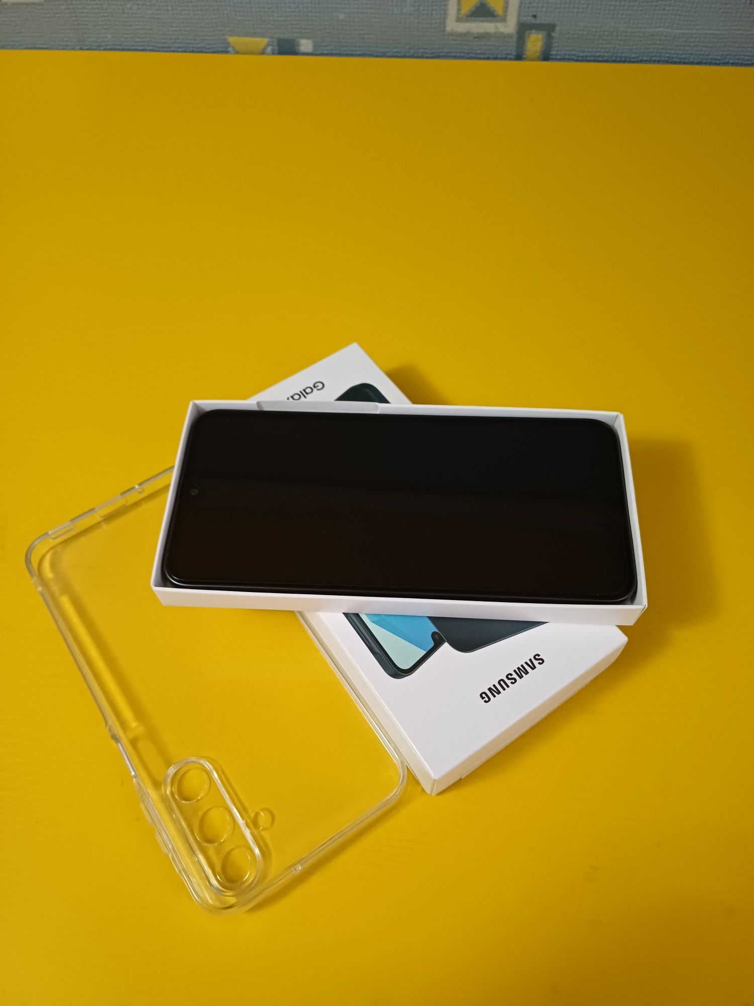 Samsung A 16 sotiladi 6/128 talik