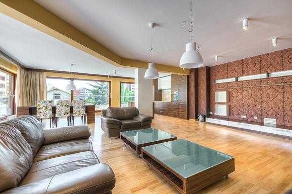 Продава се Едностаен апартамент в София, Център - 60 кв.м за 1500 €/кв.м - Снимка #1