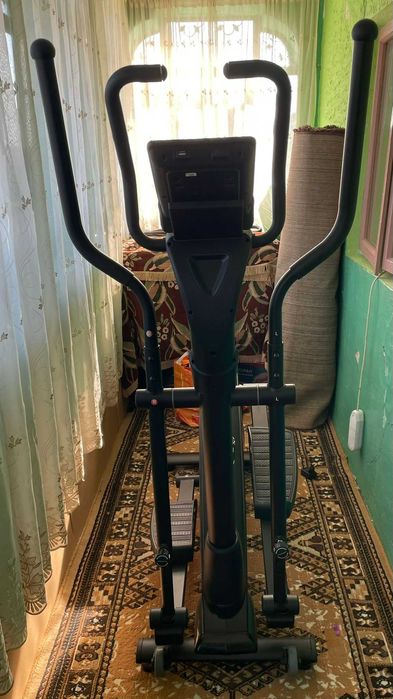 Vand Bicicleta eliptica Zipro Dunk Gold iConsole +