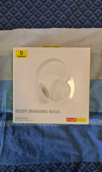 Baseus max 30 bass чисто нови