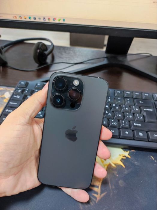 Срочно продаю свой Iphone 14 Pro 128гб в отличном состоянии