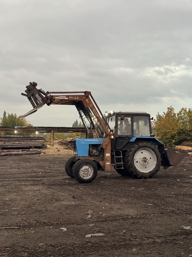 Продам Трактор мтз 82 с куном