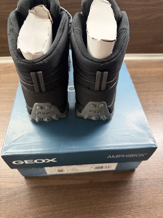 Детски зимни обувки Geox