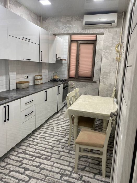 2 xonali kvartira ijaraga beriladi Sergeli Chosh tepa metro yaqnida