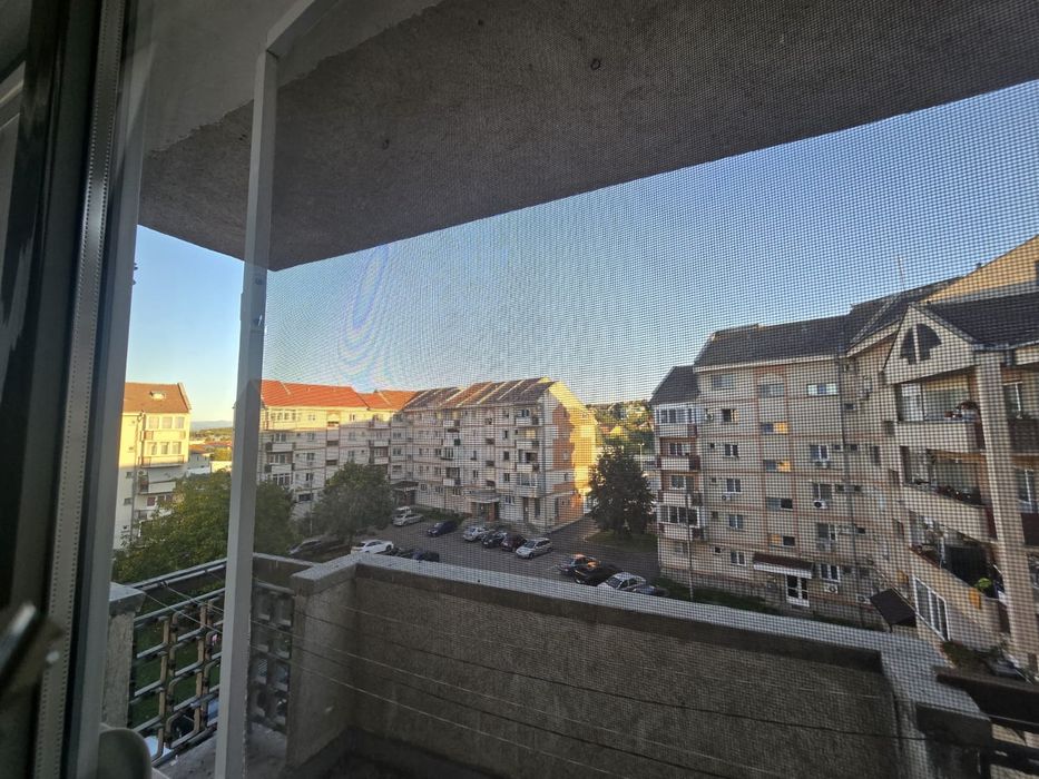 Închiriez apartament 2 camere