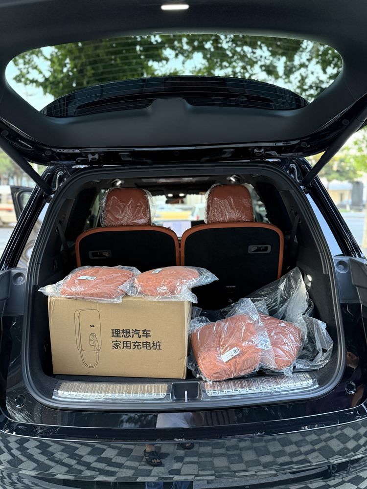 Lixiang L9 ultra 2025