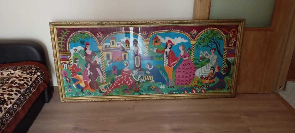 Carpeta de perete. Lucrata manual. Inramata.