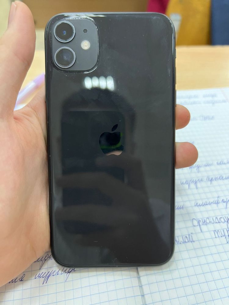 iPhone 11,128гб