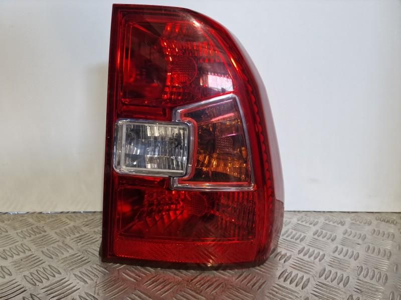 Stop cu soclu bec aripa dreapta Kia Sportage