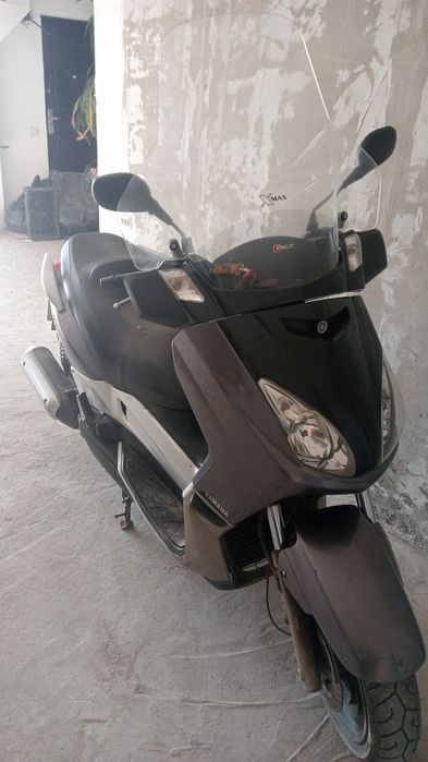 Yamaha x max 250