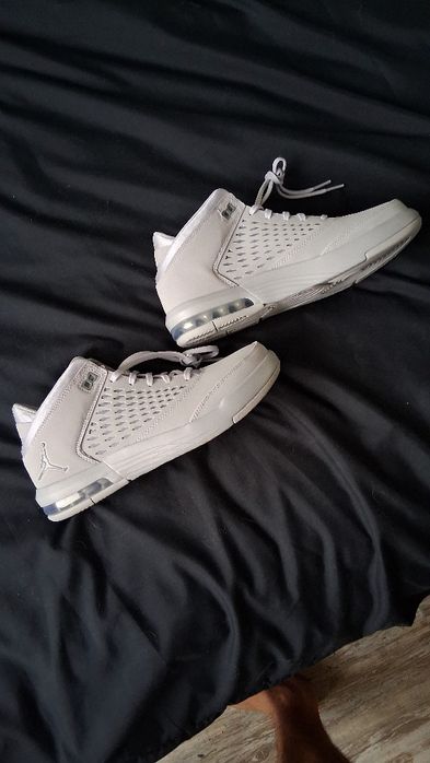 JORDAN FLIGHT ORIGIN 4 // wolf grey/cool grey